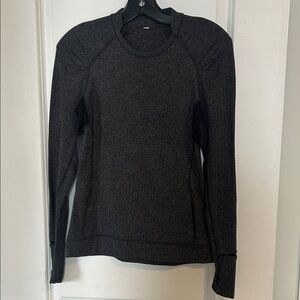 Lululemon Think Fast Long Sleeve Size 4
